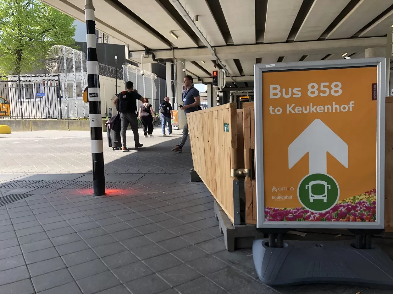 Bus 858 Keukenhof - Schiphol